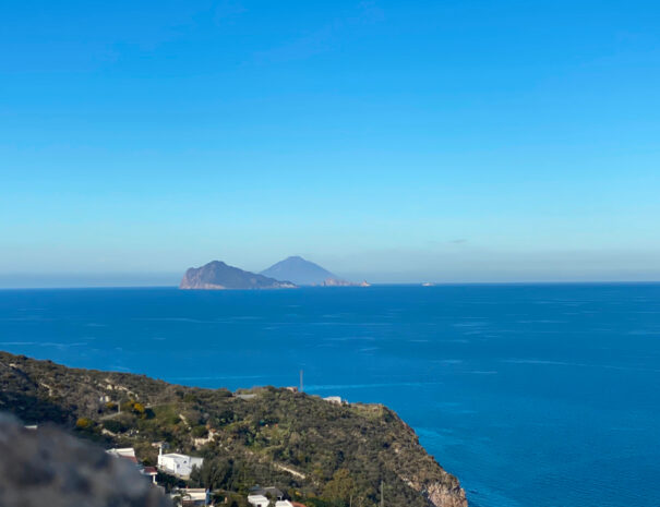 noleggio scooter a Lipari